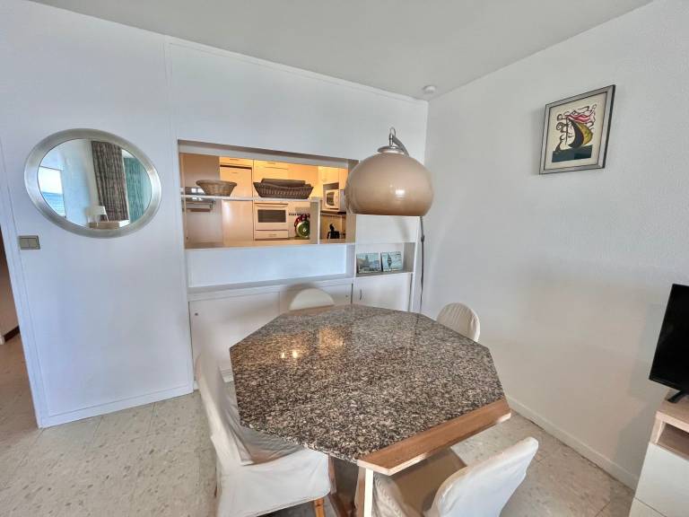 Rental apartment with pool — photo 4