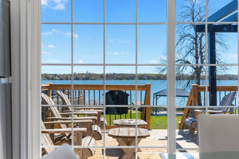 House  Janetville