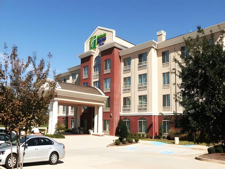 Holiday Inn Express Hotel and Suites Shreveport-West By IHG in Shreveport, LA