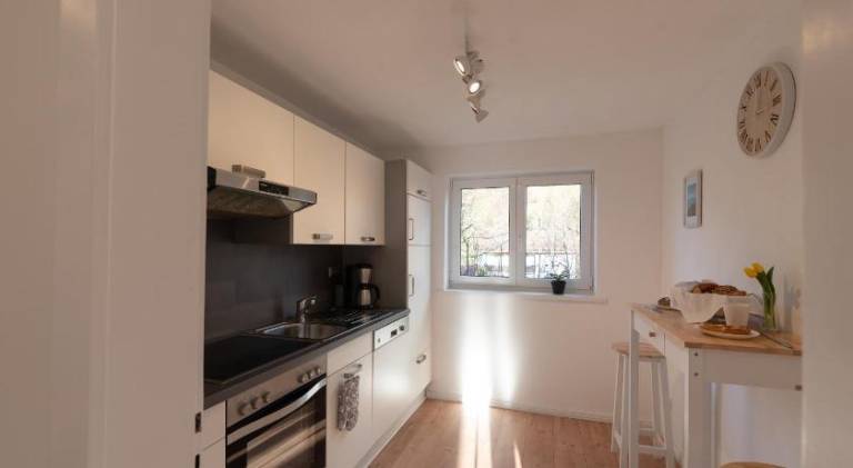 Rental apartment with 2 rooms for 5 persons — photo 5