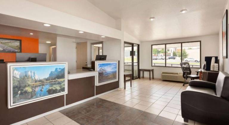 Howard Johnson by Wyndham Harrisonburg — photo 3