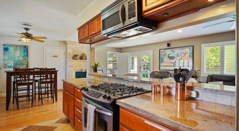 Riverview Huge Yard, Quiet Cul-de-Sac, Perfect for Families — photo 5