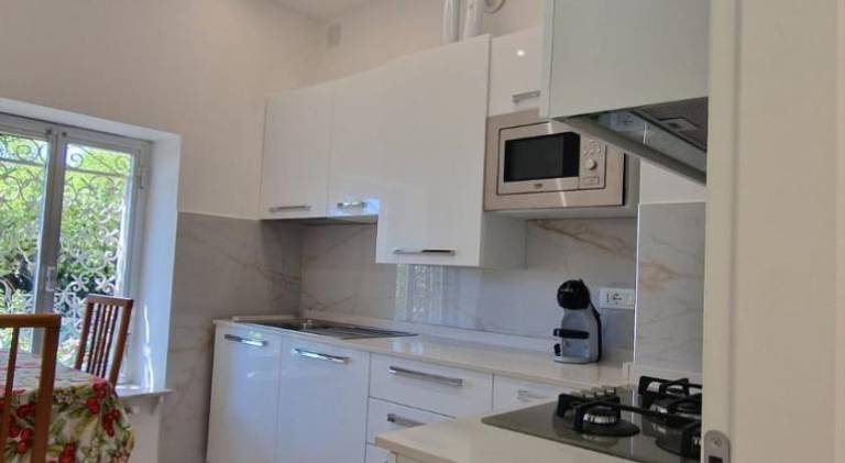House with 2 rooms for 6 persons — photo 4