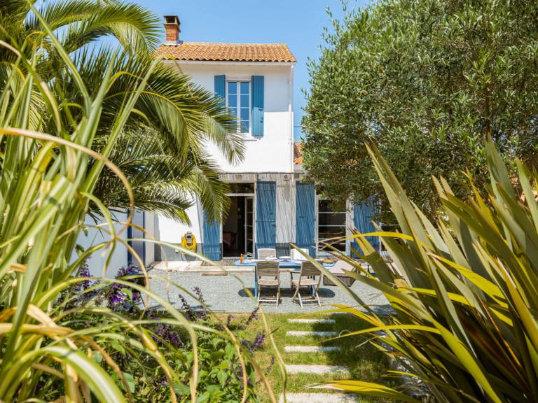 Ferienhaus mit Pool in Saint-Pierre-d'Oléron, Atlantikküste Frankreich f&uuml;r max. 4 Personen