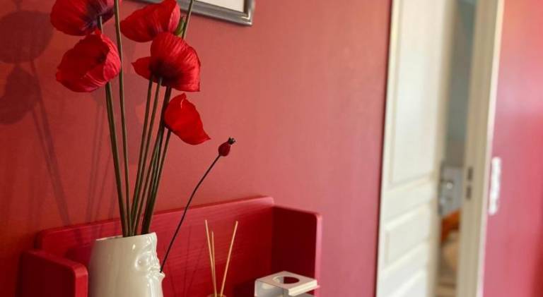 Apartment with terrace — photo 5