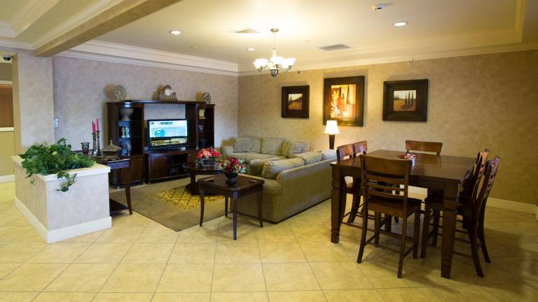 Candlewood Suites Joplin By IHG — photo 2