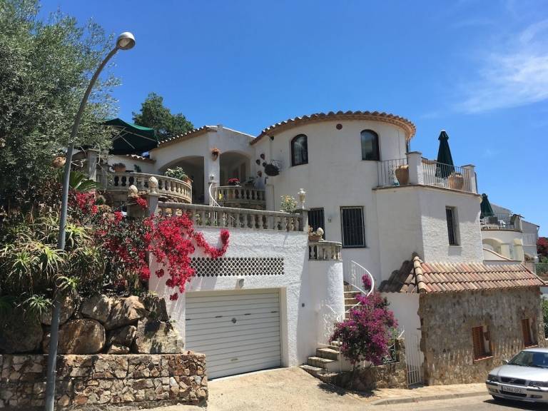 Casa  Canyelles