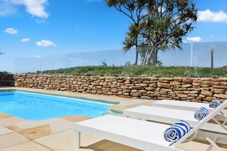 House Sapphire Beach