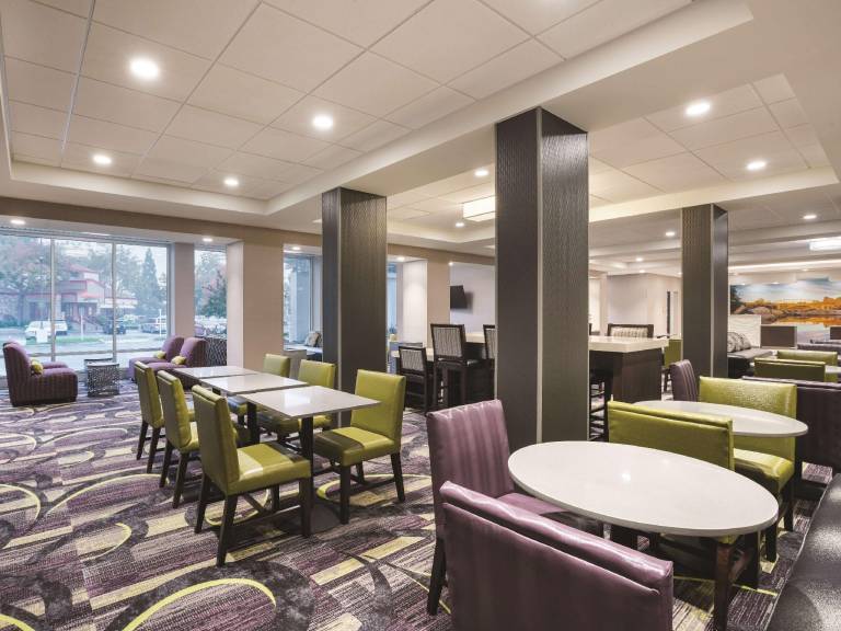 La Quinta Inn & Suites by Wyndham Rancho Cordova Sacramento — photo 5