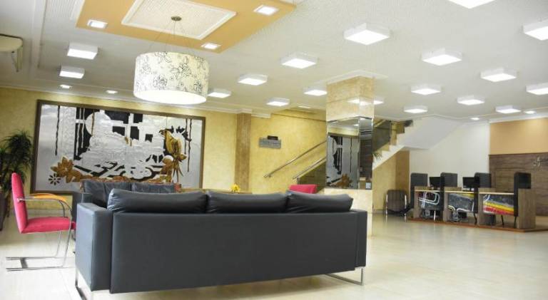 Larison Executive - by Easy Hoteis — photo 2
