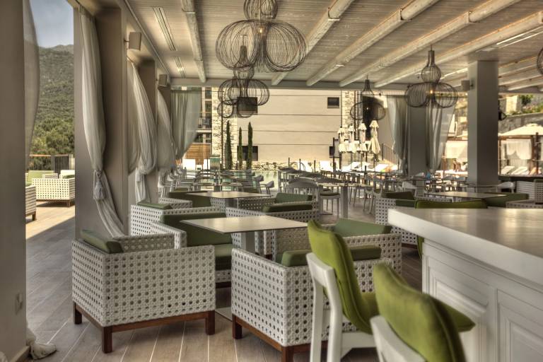 Apart hotel  Parga