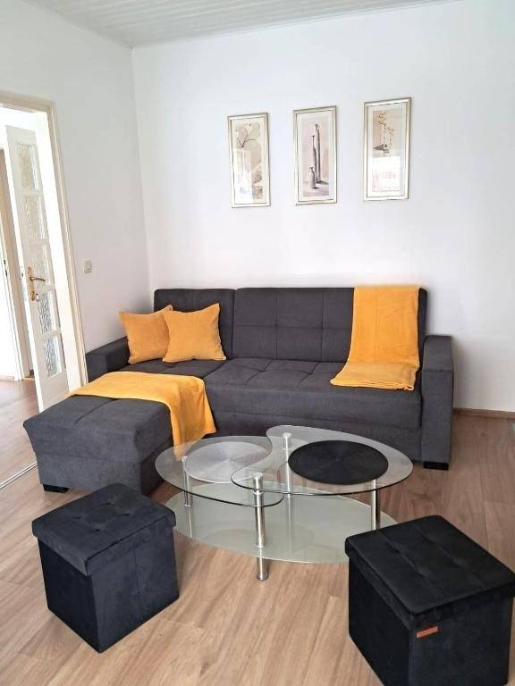 Three bedroom apartment with terrace Zaton, Krka (A-24050-a) — photo 3