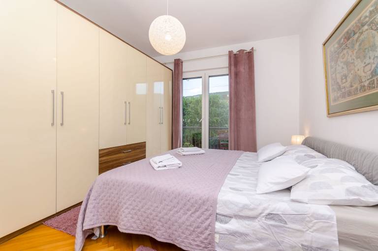 Apartments In center — photo 4