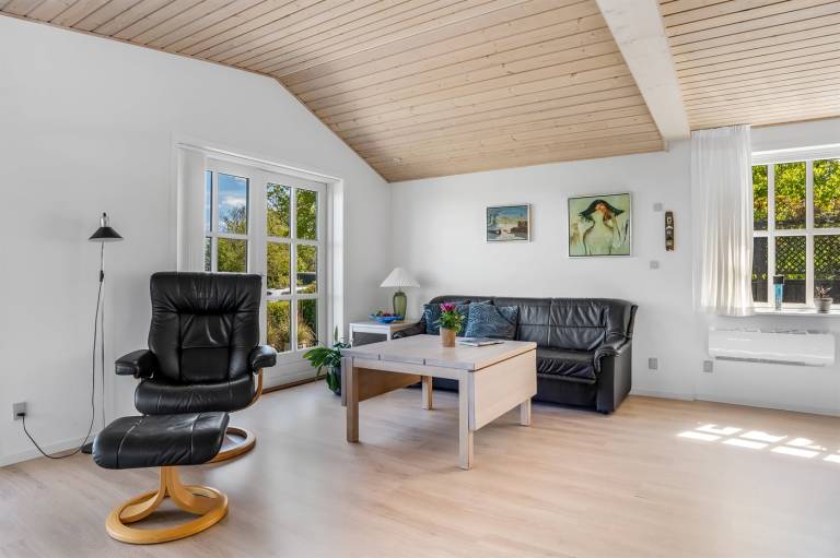 Fully equipped house with patio & barbecue | Sea view | Next to the beach | Dogs allowed — photo 2