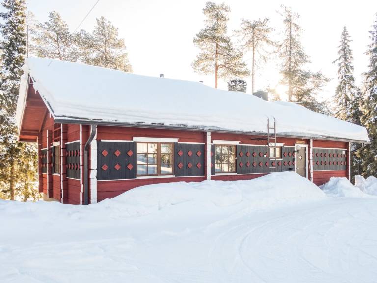 Big vacation home with sauna | Pets are welcome — photo 3