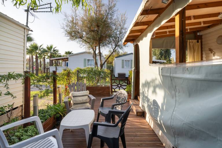 Mobile Home 'Chez Hervé' with Private Terrace and Air Conditioning — photo 4
