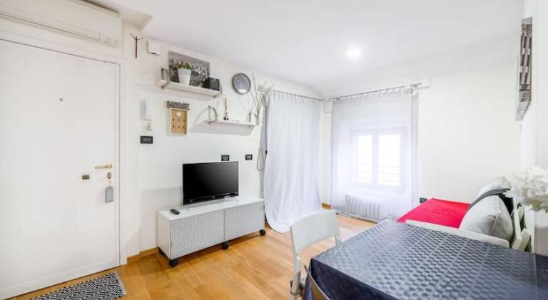 Holiday apartment | Next to Santa Maria delle Grazie — photo 2