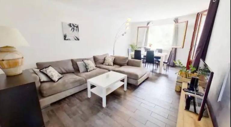 Fully equipped lovely apartment with terrace | Suitable for remote work | Pets are welcome in Beaulieu-sur-Mer