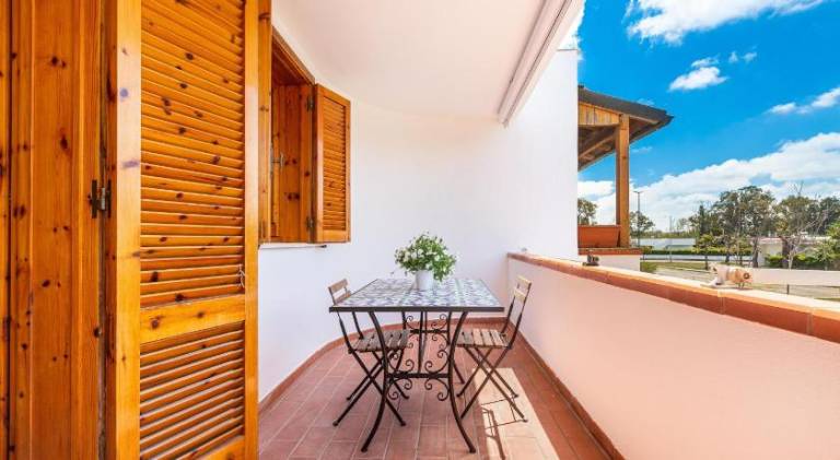 Holiday apartment with 1 room for 4 persons — photo 4