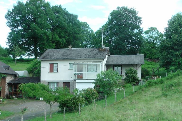 Maison de vacances Lubersac