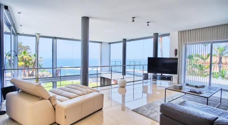 Big villa with pool | Pets allowed — photo 2