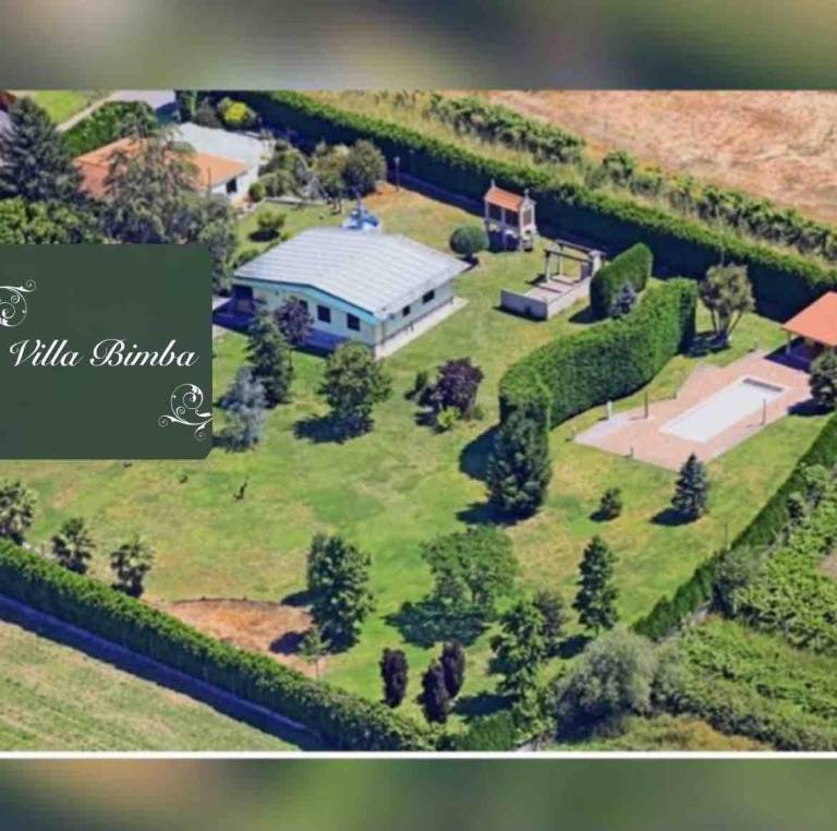 Fully equipped villa with garden, grill & pool | Perfect for remote work | Pets allowed in Caldas de Reis