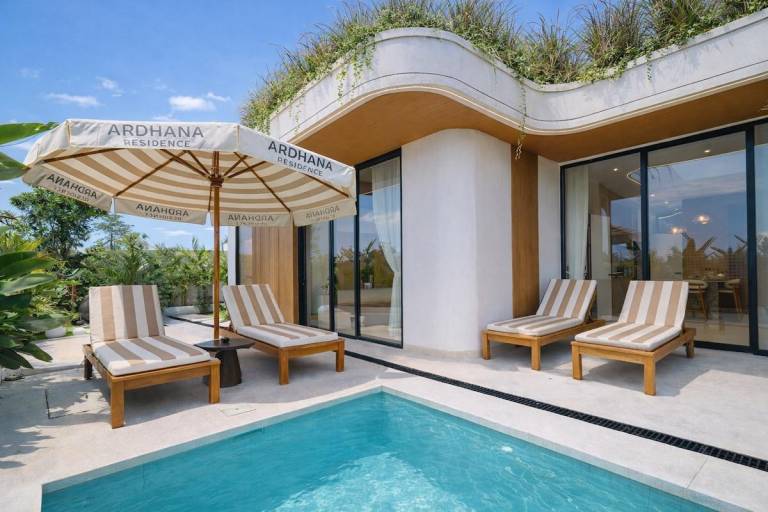 Ardhana 7 - Minimalist 3BR Villa w Pool+Beach in Kuta
