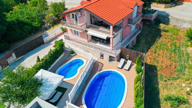 Fully equipped villa with private pool, garden & terrace | Dogs allowed in Baska Voda