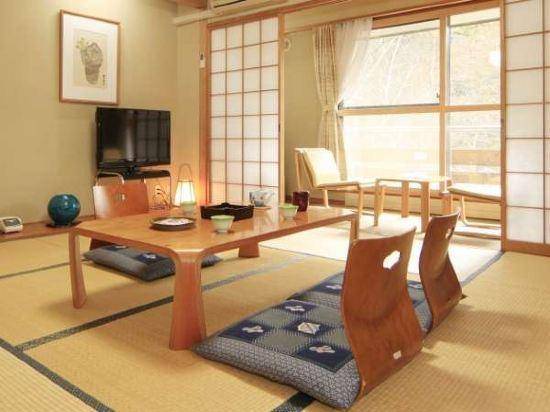 Kotobuki in Yamanouchi