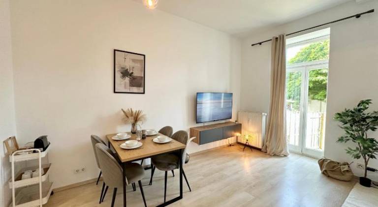 Apartment with yard | Good for workation — photo 4