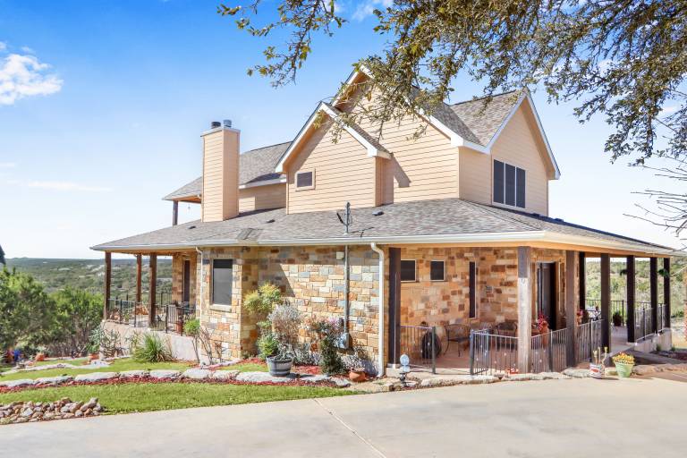 Rancho Deluxe — photo 3