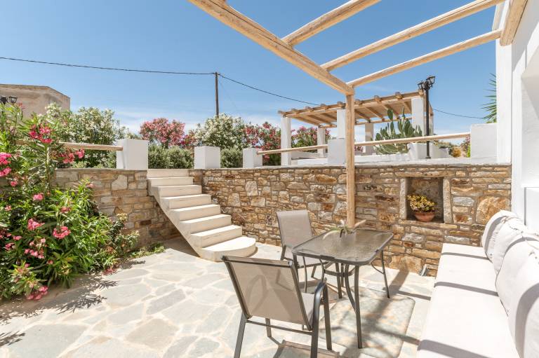 Aparthotel with garden, terrace & fast internet | Sea view | Suitable for remote work — photo 2
