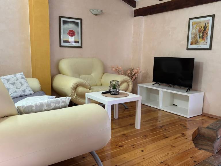 Two bedroom apartment near beach Novigrad (A-24877-c) in Novigrad