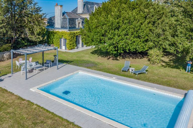 Villa with garden, private pool & patio — photo 3