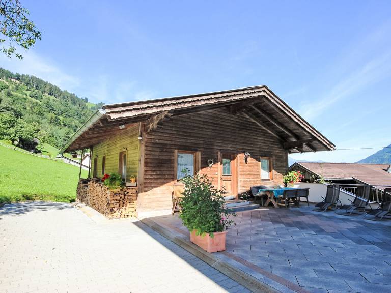 Ferienhaus in Gemeinde Aschau im Zillertal,  für max. 6 Gäste - Hunde willkommen