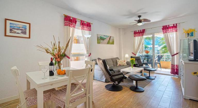 Charming apartment with pool | Close to the beach | Pet-friendly — photo 2