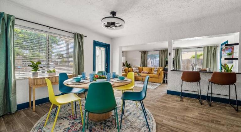 Surfari Pompano! Heated Pool Home 9 mins to Beach — photo 3