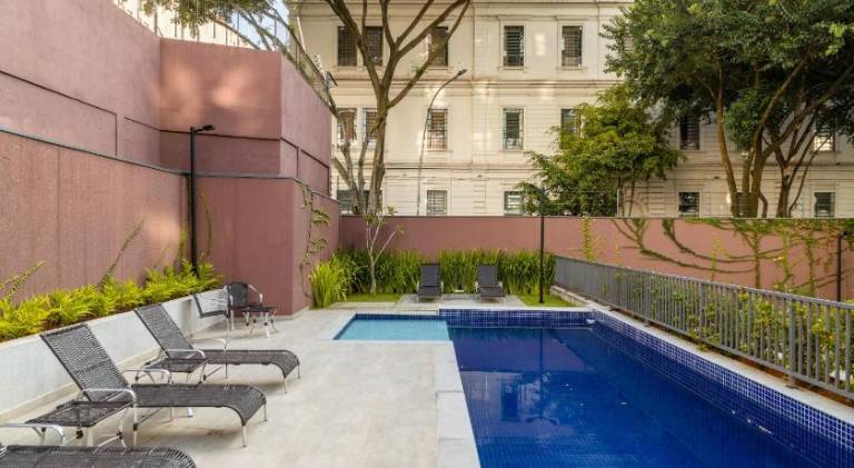 Rental apartment with yard, pool & terrace | Perfect for remote work — photo 4