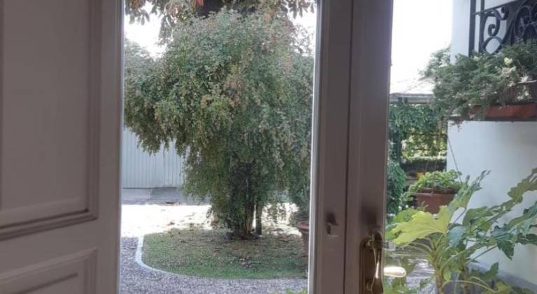 Villa with garden, BBQ & pool in Lucca