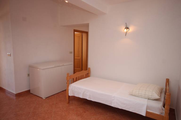 Lovely holiday apartment with grill, terrace & garden | Sea view | Pets allowed — photo 3