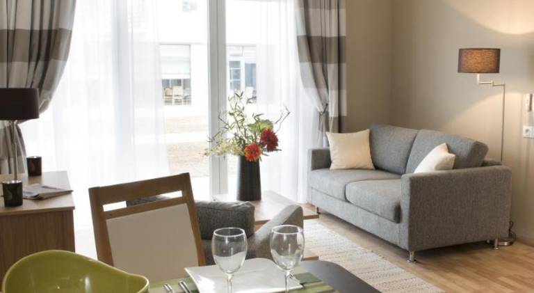 60 m&sup2; Apartment mit Hotelservice