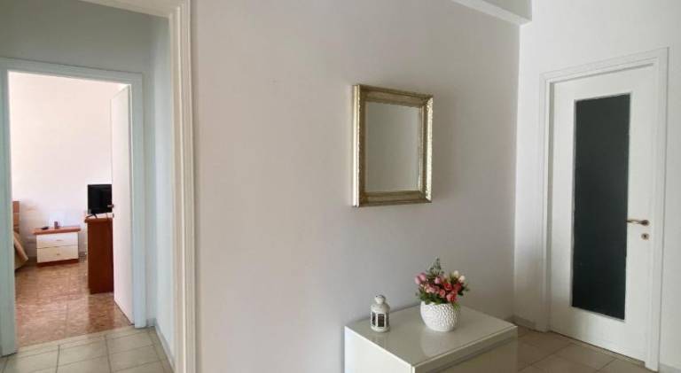 Rental apartment with 2 rooms for 7 persons — photo 4