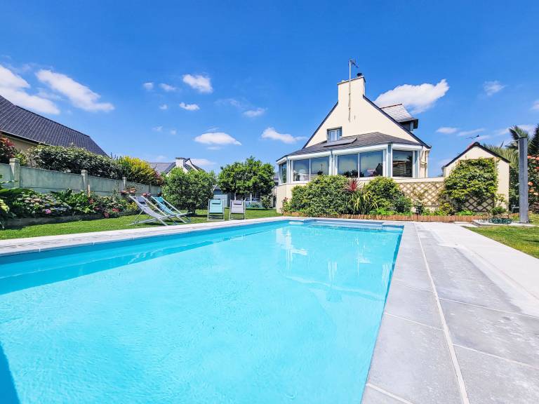 Vacation home with garden, private pool & terrace — photo 2