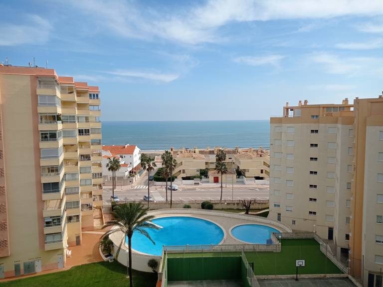 Family-oriented nice rental apartment with garden, patio & pool | Beach view | Next to the beach | Pets allowed — photo 2