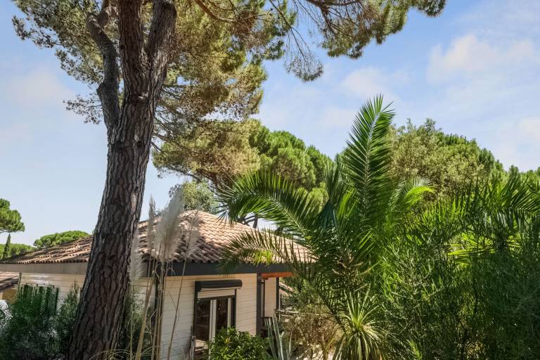 Fully equipped lovely vacation home with terrace, garden & pool | Nature view | Dogs allowed — photo 3
