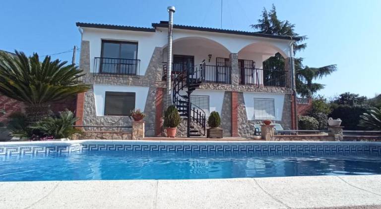 80 m&sup2; Ferienhaus