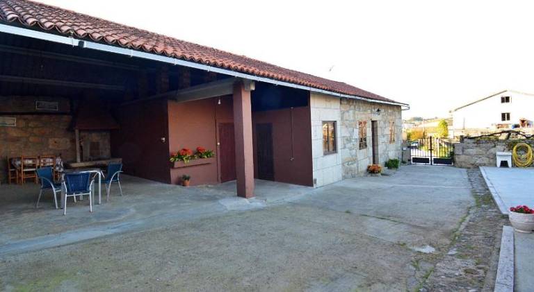House with 3 rooms for 5 persons — photo 3