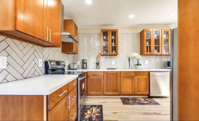 House  Burien