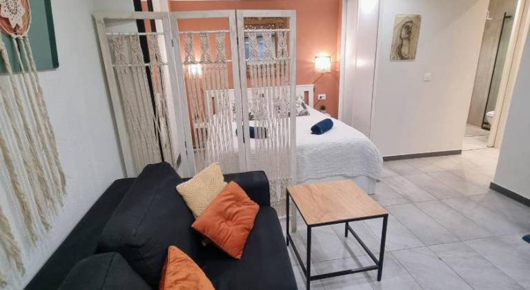 Holiday apartment | Next to Russian Orthodox Cathedral in Thiers