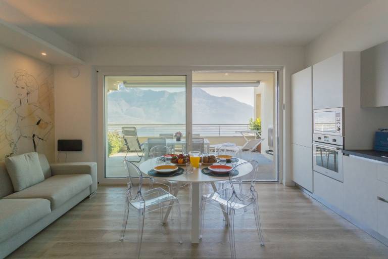 Ferienwohnung mit Hund in Vercana, Comer See, Italien